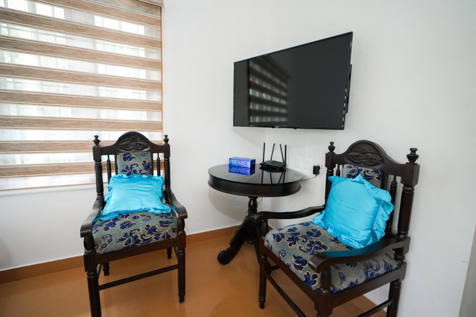 Kāladi Parudeesa - Heavenly- Luxurious Palace Look-Near Cbd - Kerala - India With Breakfast מראה חיצוני תמונה